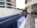 luxueux appartement avec jardin situé au nord de Tel-Aviv.